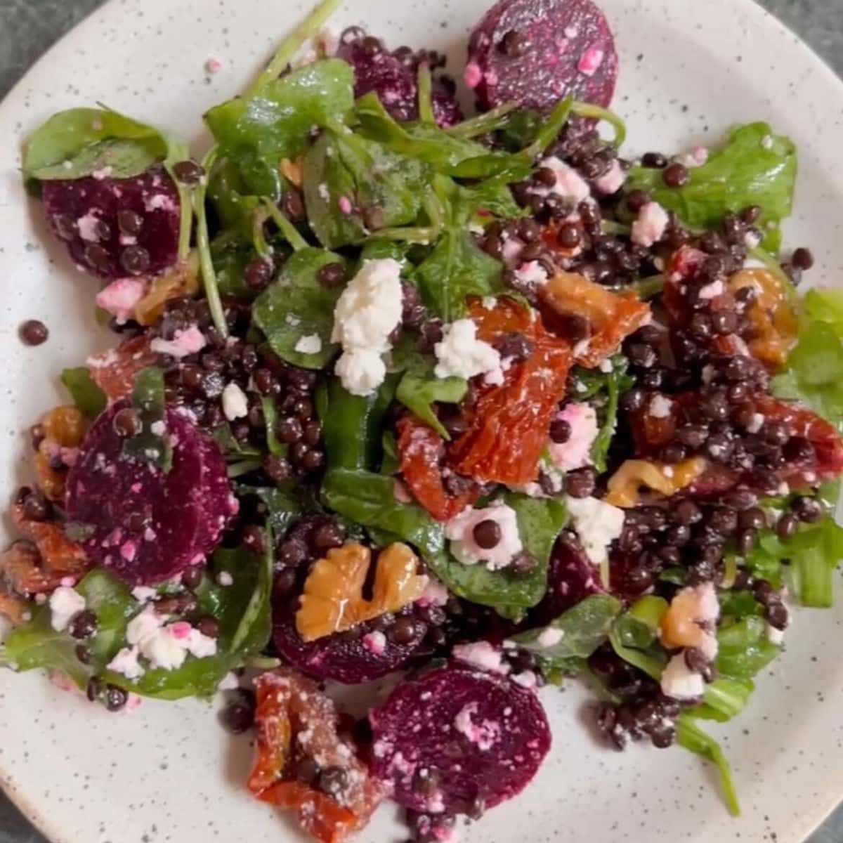 Easy Beetroot Salad with Feta and Arugula (Rocket)