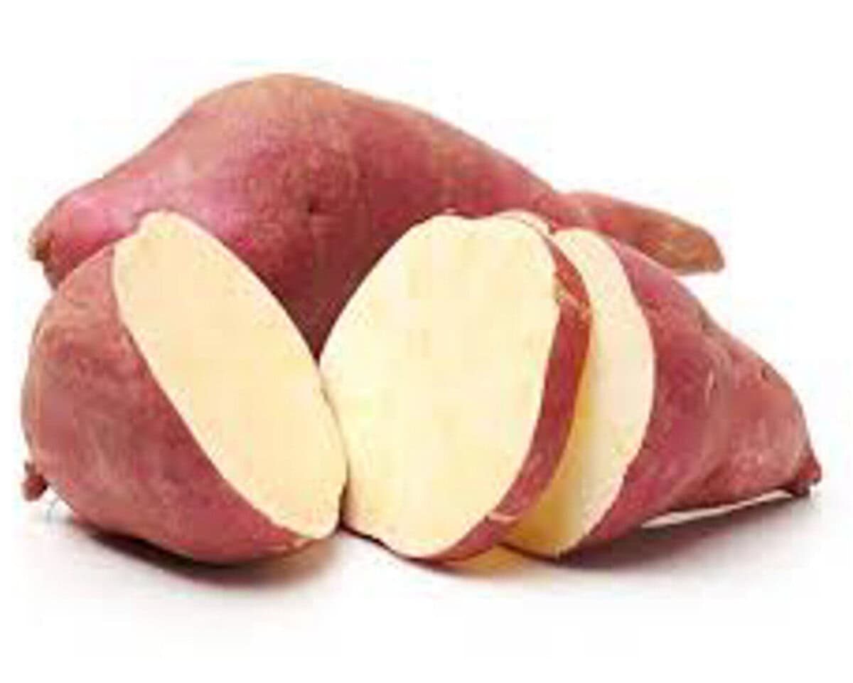 boniato sliced raw.