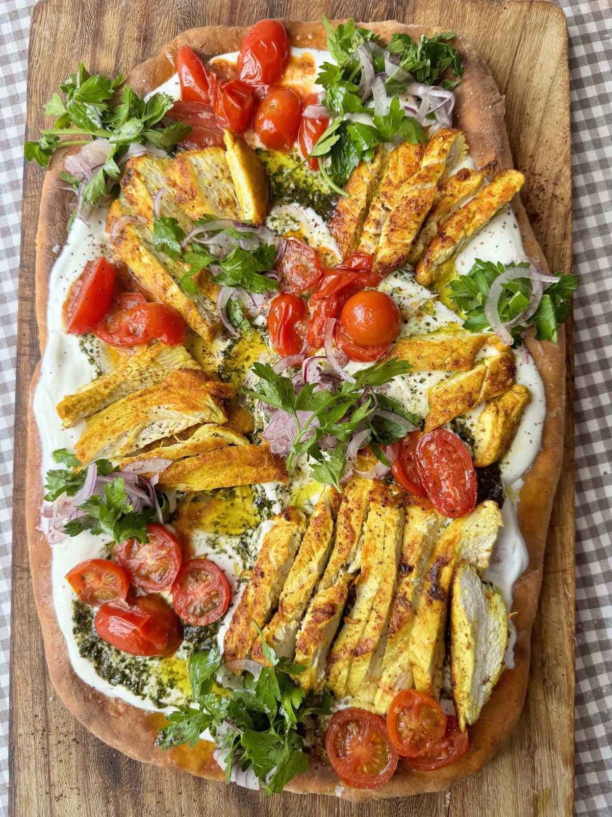 Chicken Flatbread with Yoghurt and Cherry Tomatoes