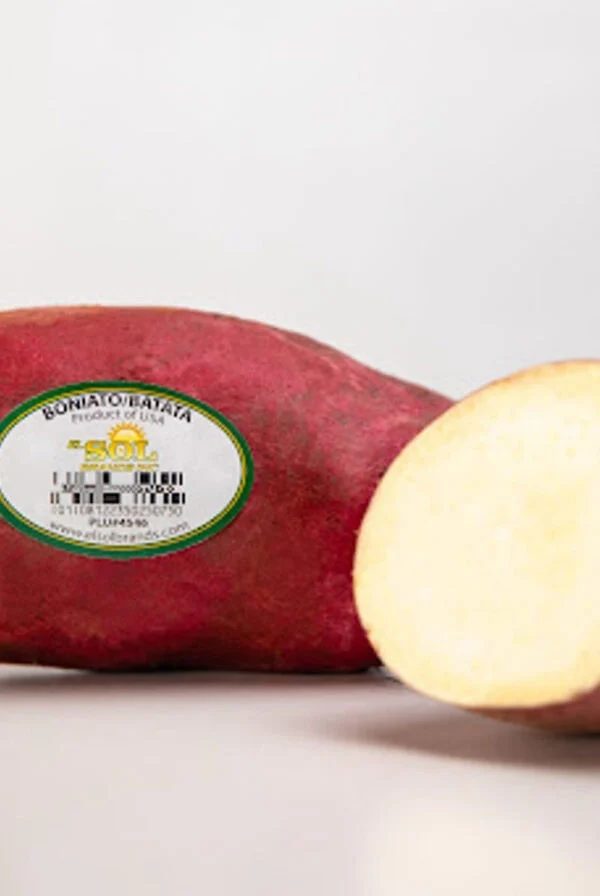 boniato cut in half.