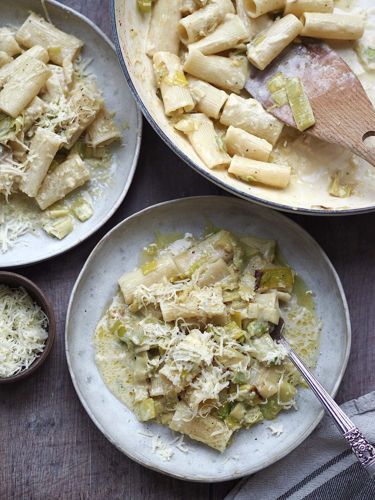 Creamy Caramelised Leek Pasta with Gruyère