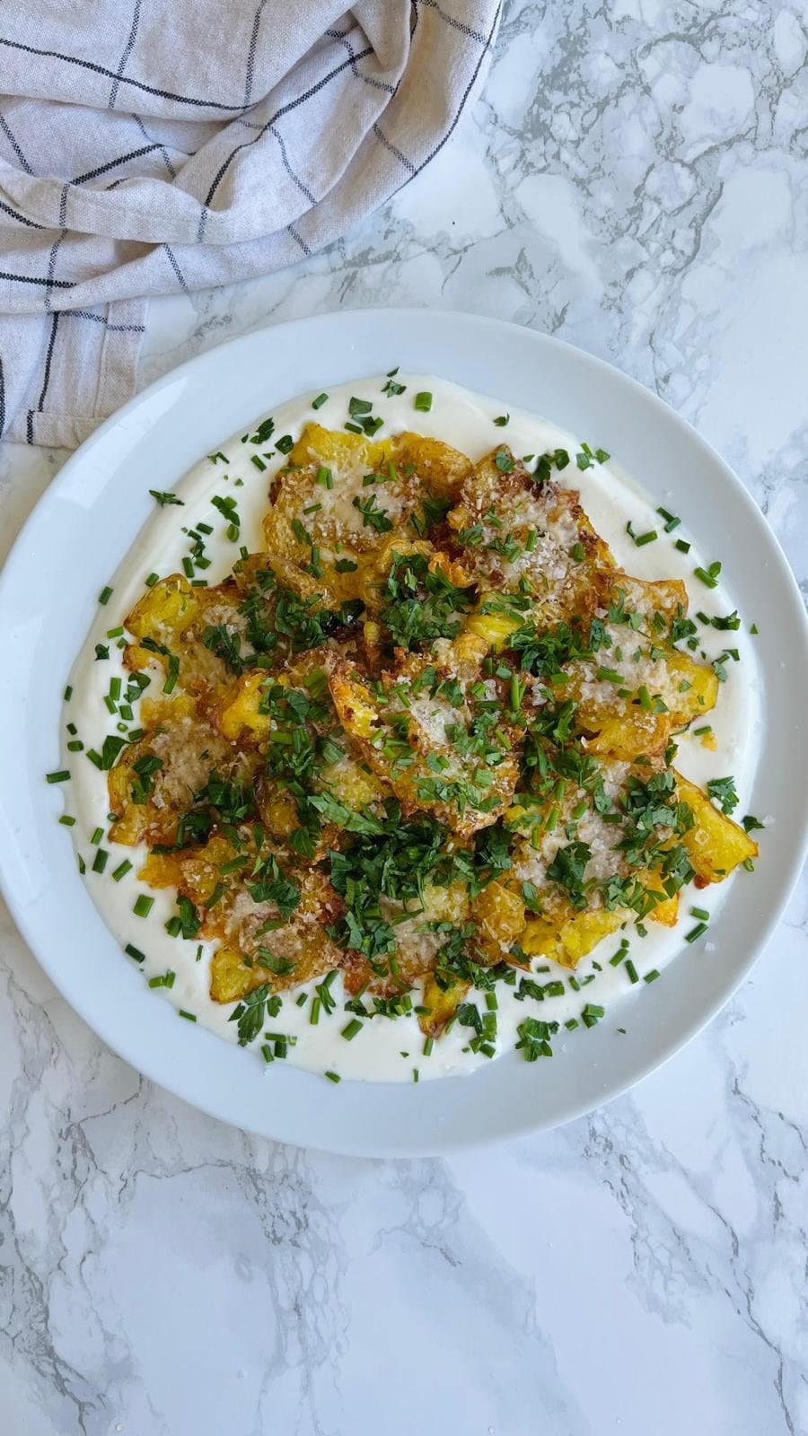 Crispy Salt And Vinegar Smashed Potatoes