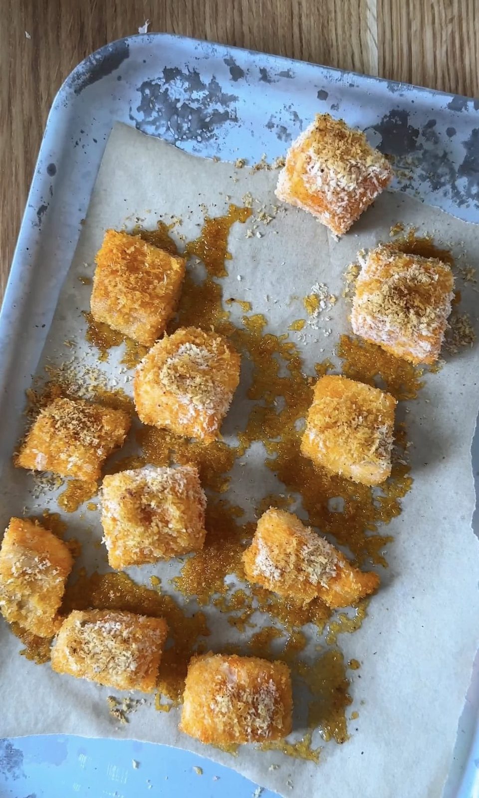 baked crunchy salmon pieces.