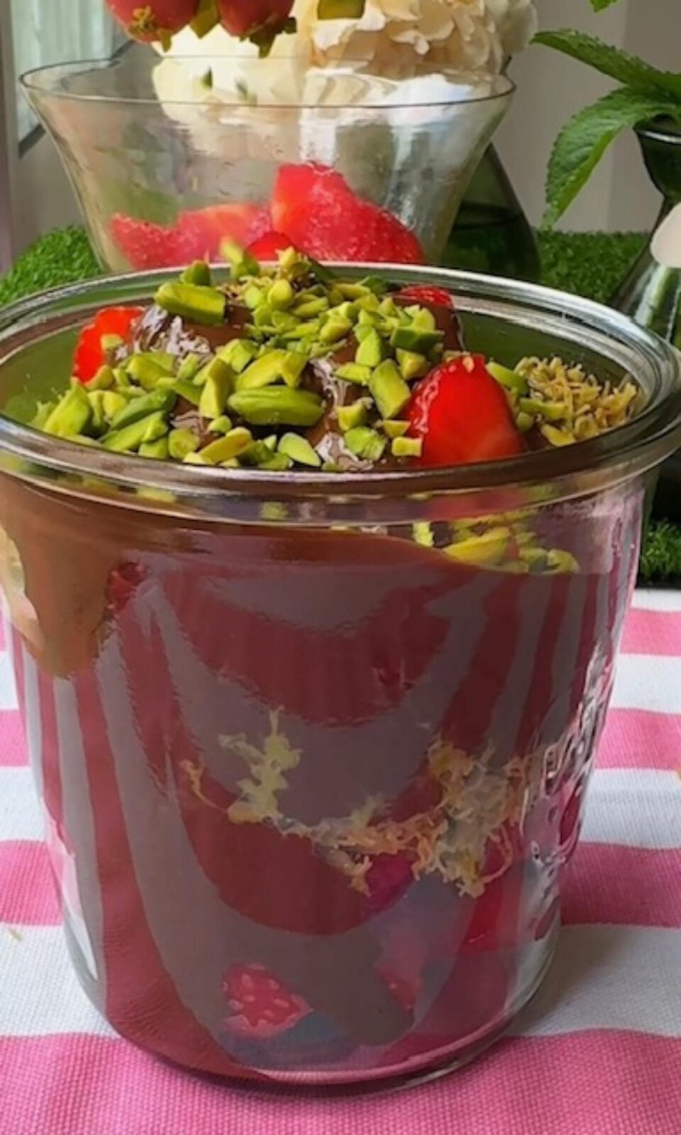 topping with slivered pistachios.