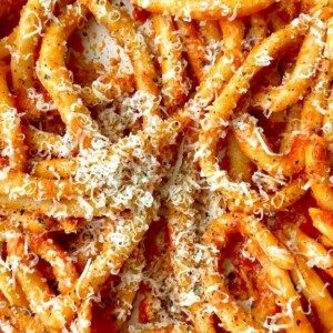 Tomato sauce tossed through pasta