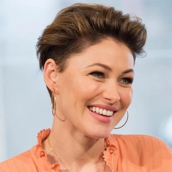 Episode 128: Emma Willis: On Presenting Big Brother and Delivering Babies