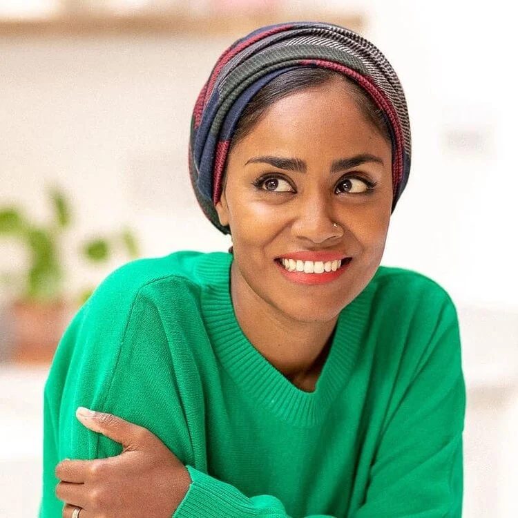Episode 90: Nadiya Hussain: Winner of GBBO 2015, cookbook author and television presenter