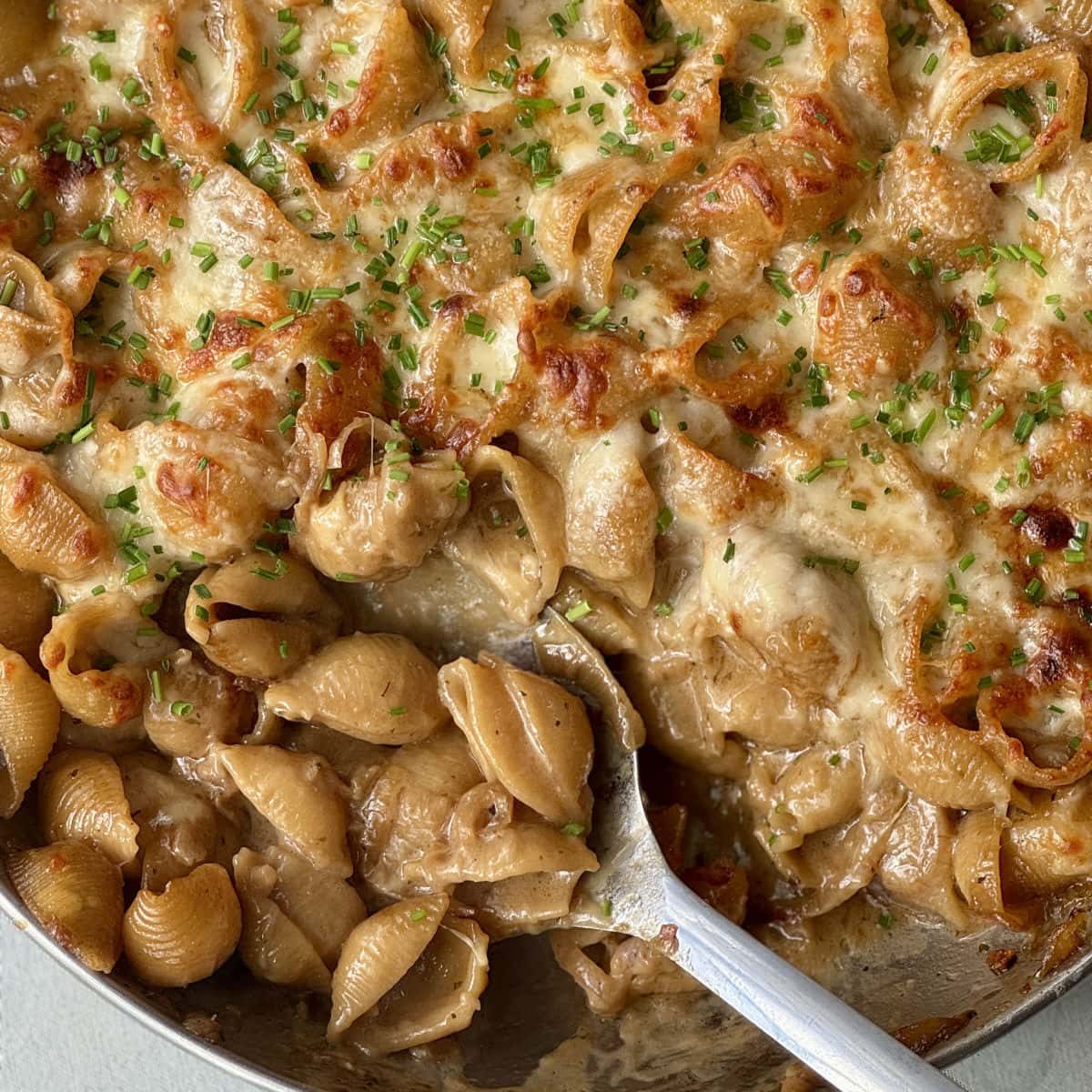 Easy One-Pan French Onion Soup Pasta