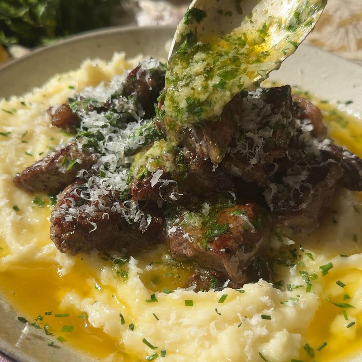 Easy Garlic Butter Steak Bites