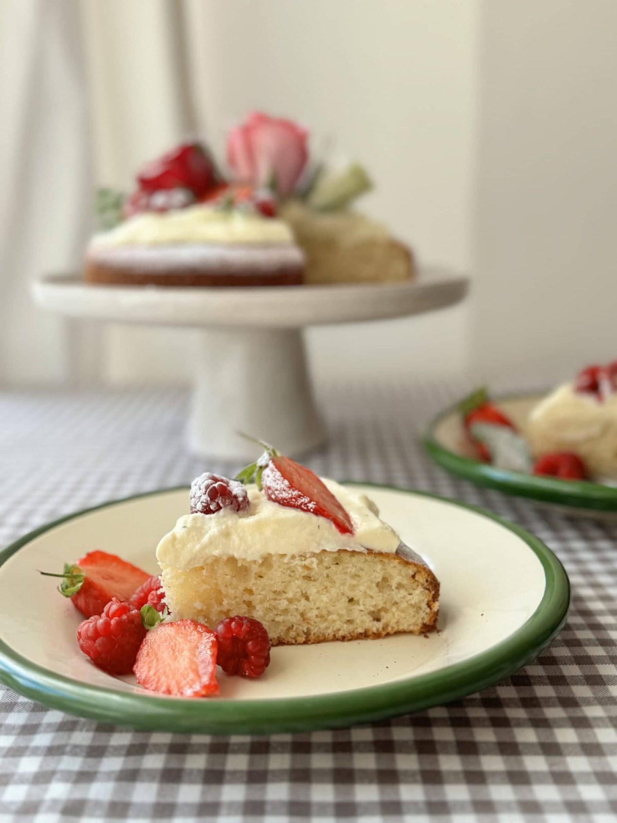 French “Gâteau au Yaourt” (A No-Measure Cake)