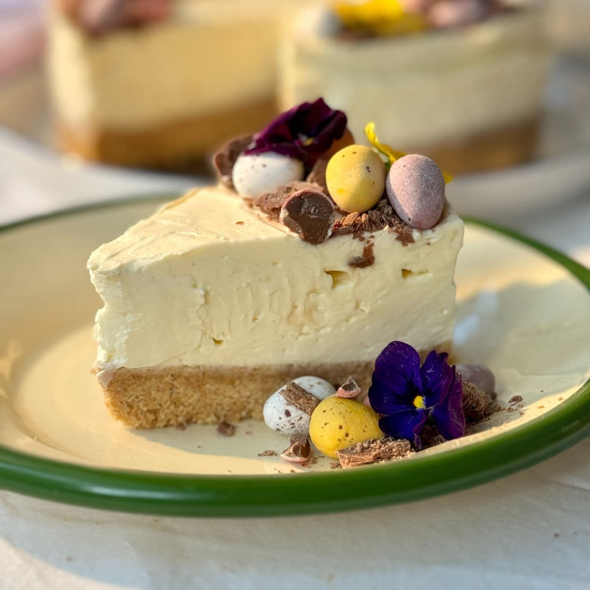 Mini Egg Cheesecake