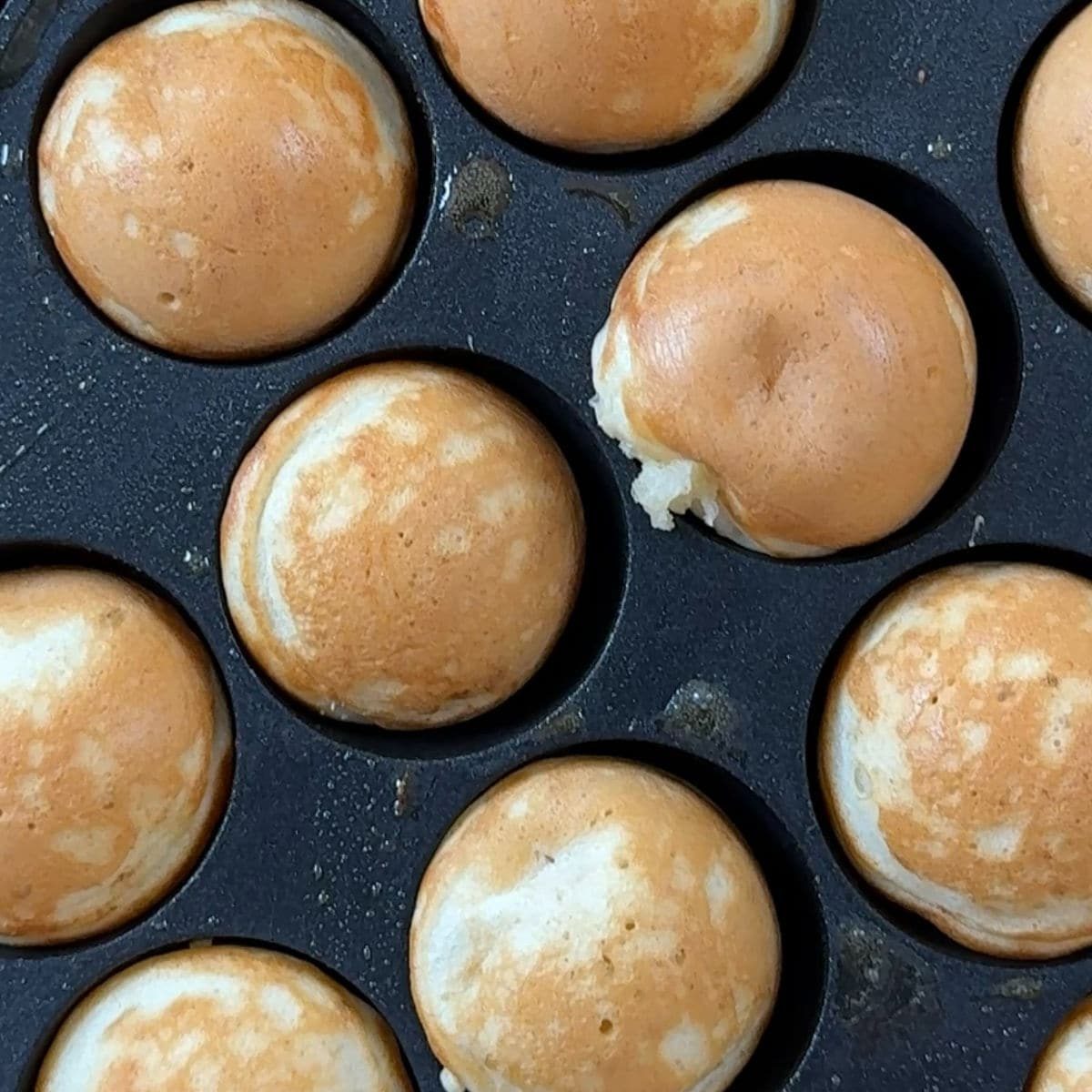 What is a Poffertjes Pan?