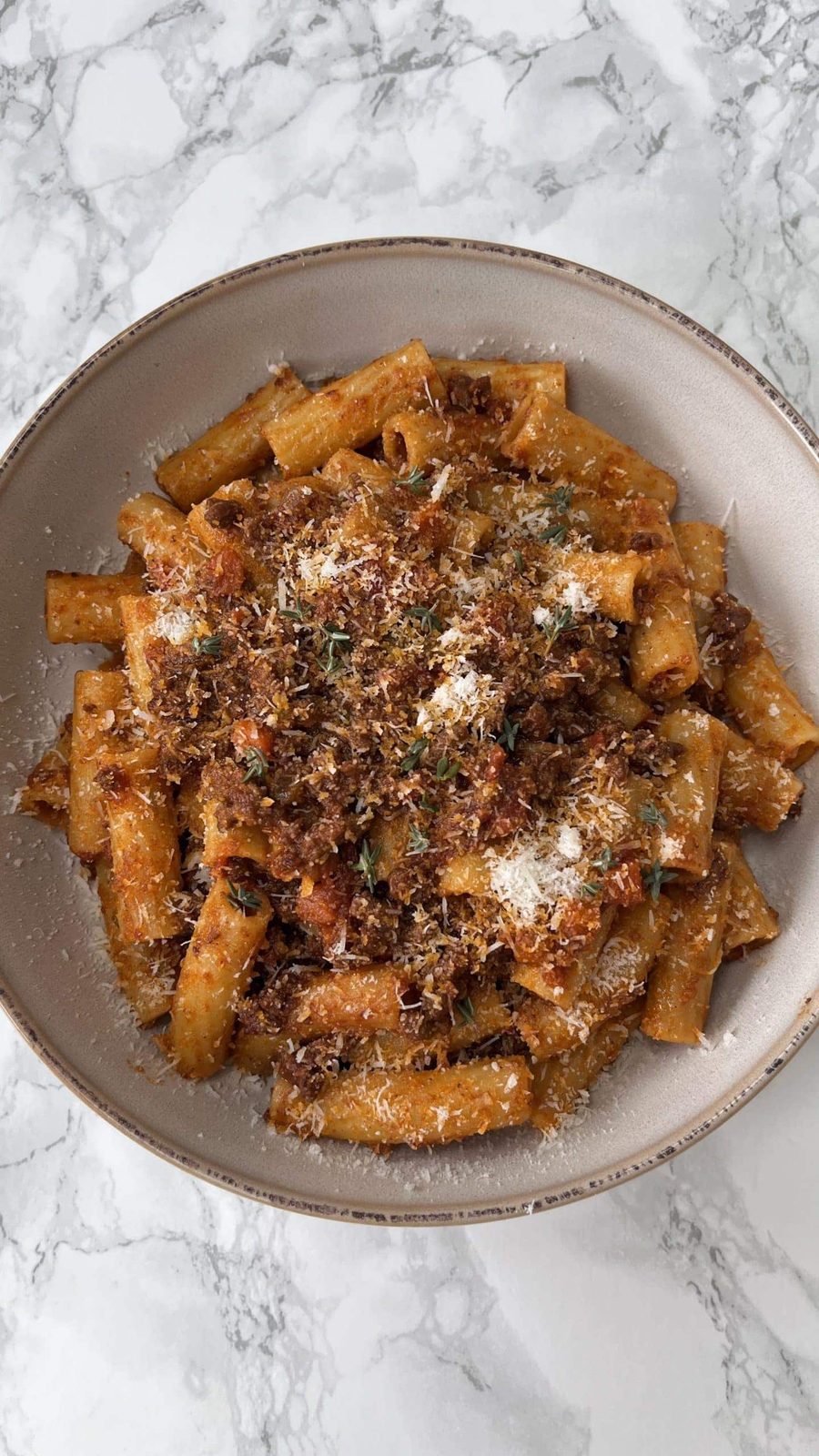 Deliciously Quick Bolognese Sauce with Rigatoni