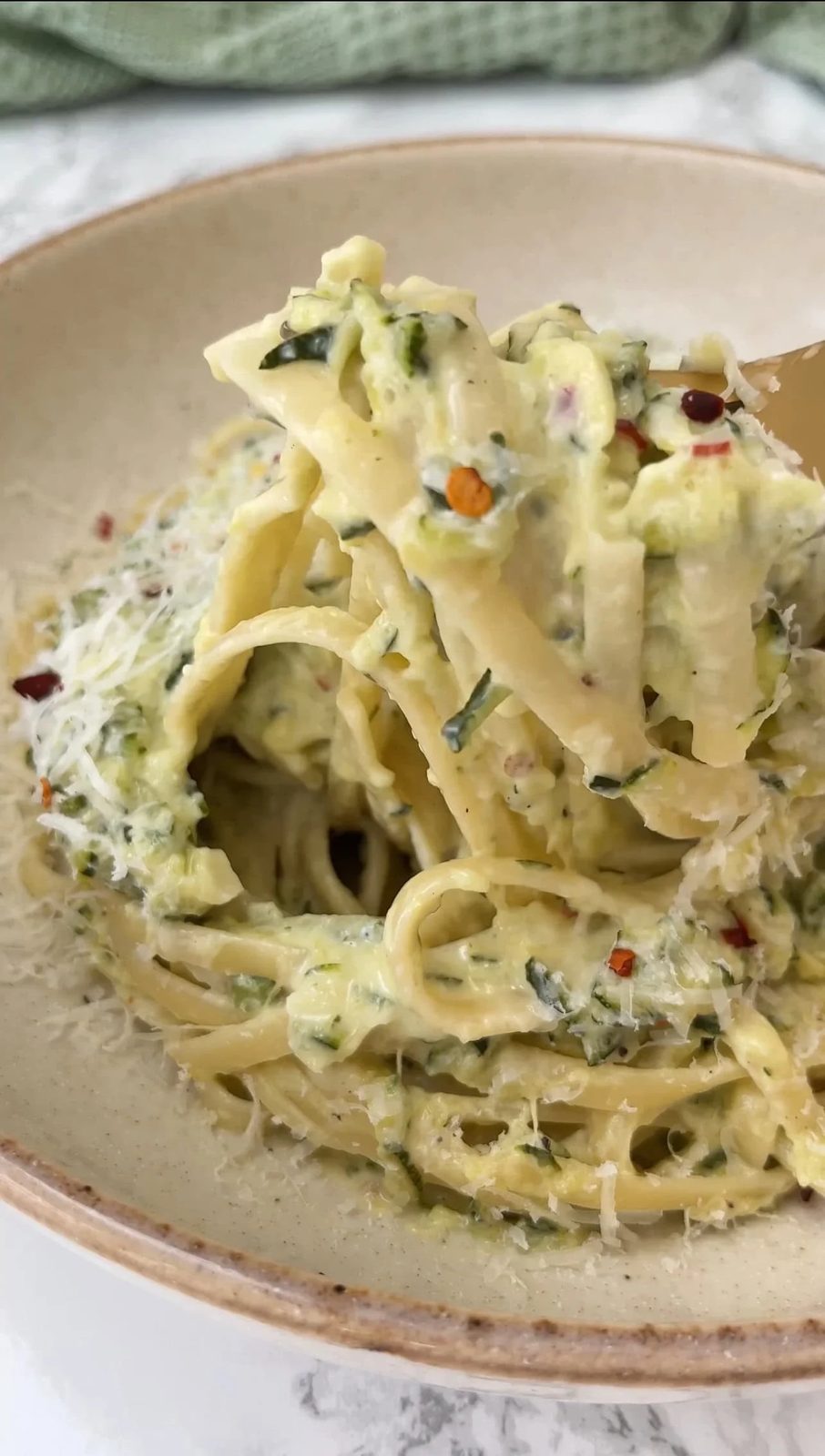 creamy courgette pasta.