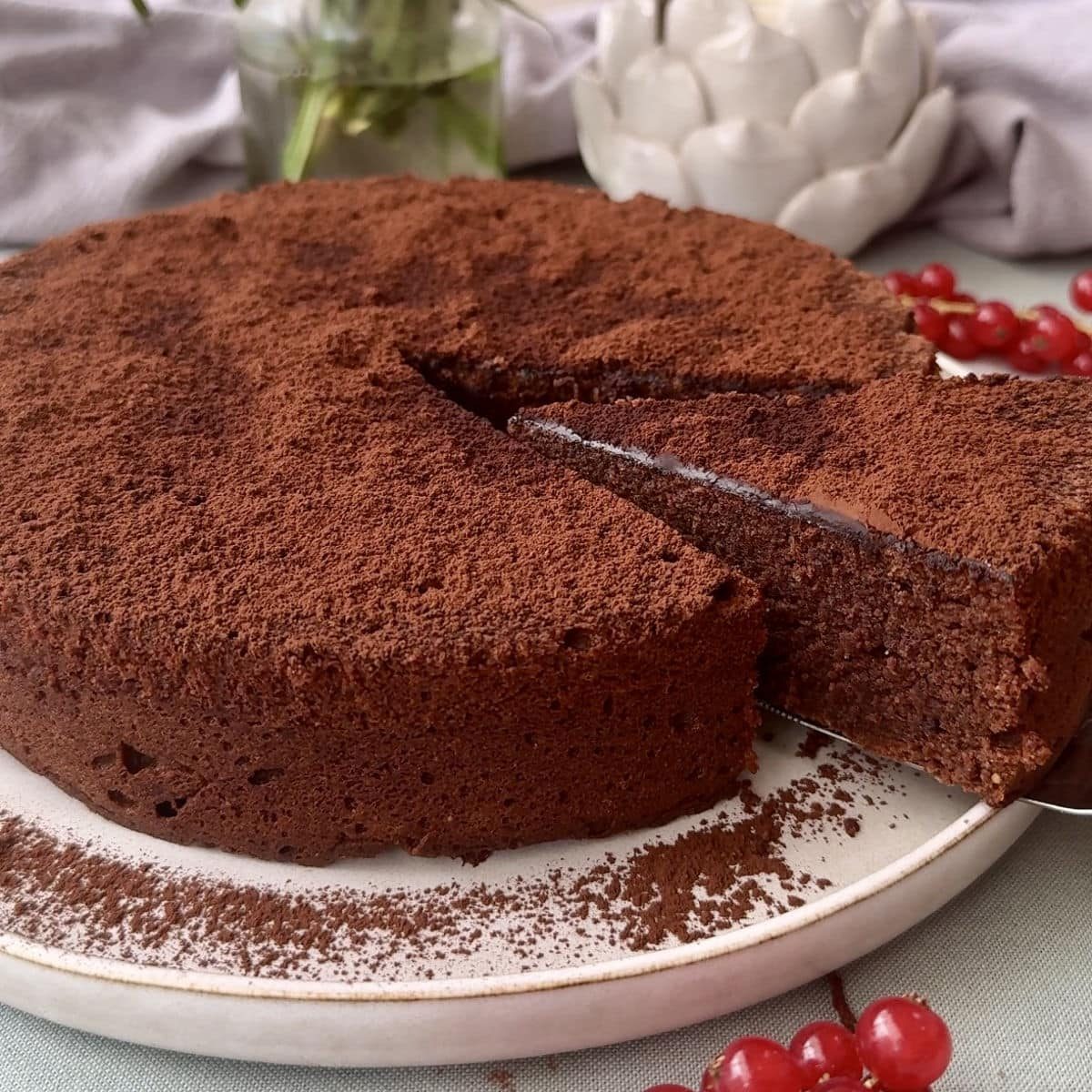 Torta Caprese (Flourless Chocolate Cake)