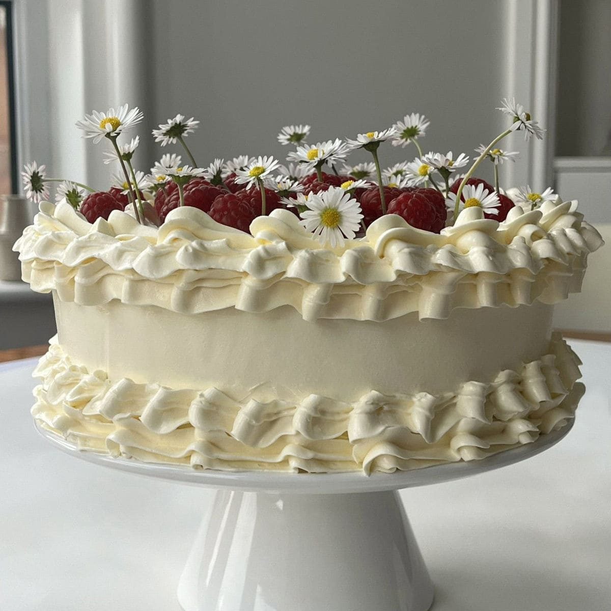 White Chocolate and Raspberry Cake