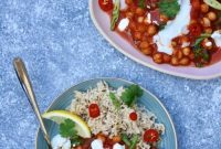 Ms Marmite Lover’s Signature Tomato Chickpea Spinach Curry