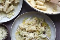 Velvety Caramelized Leek & Gruyère Pasta