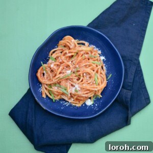 Delicious homemade tomato sauce for pasta