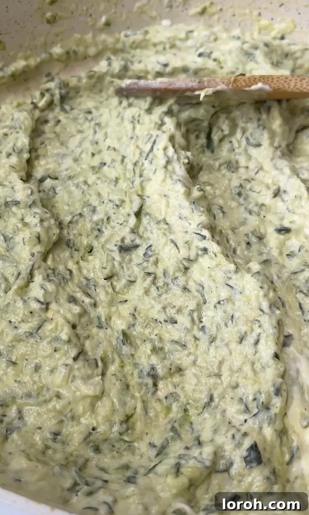 The creamy courgette sauce, perfectly emulsified and ready to be combined with pasta.