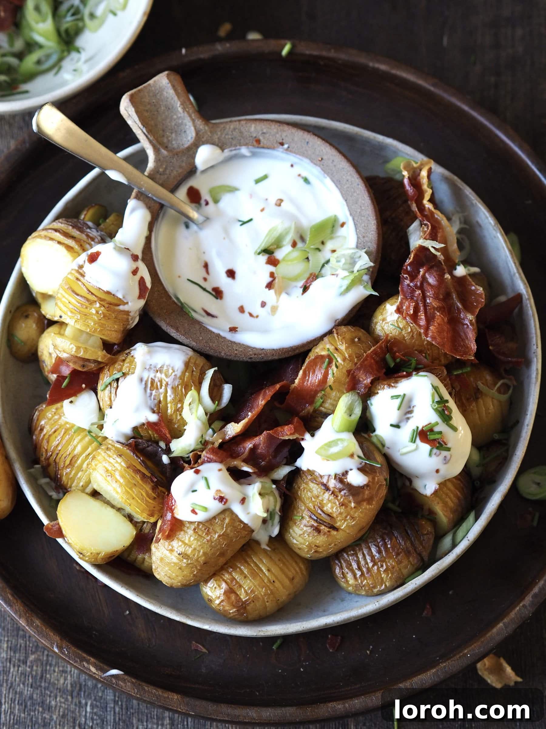 Air Fried Accordion Potatoes 3 Crispy Air Fryer Hasselback Potatoes with bacon bits