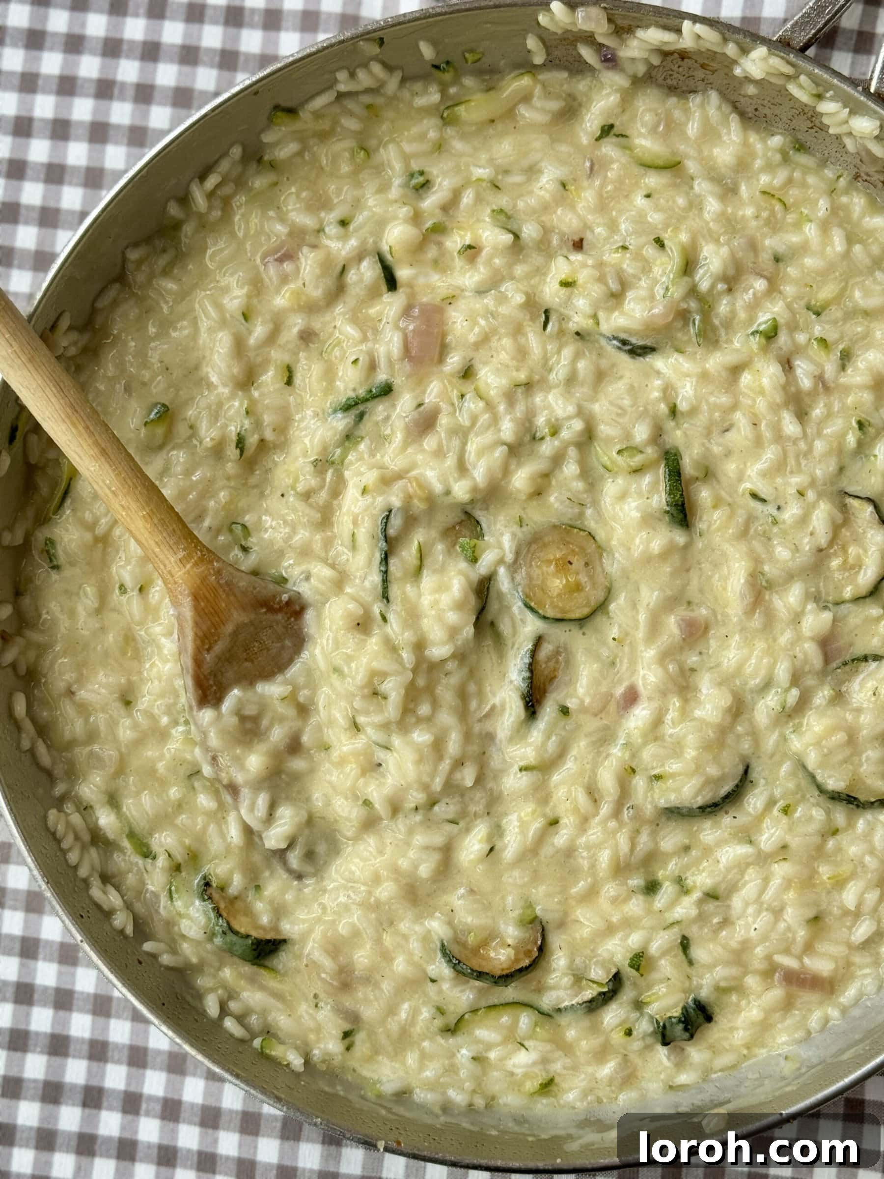 Creamy Zucchini Risotto 3 creamy zucchini risotto served in a bowl