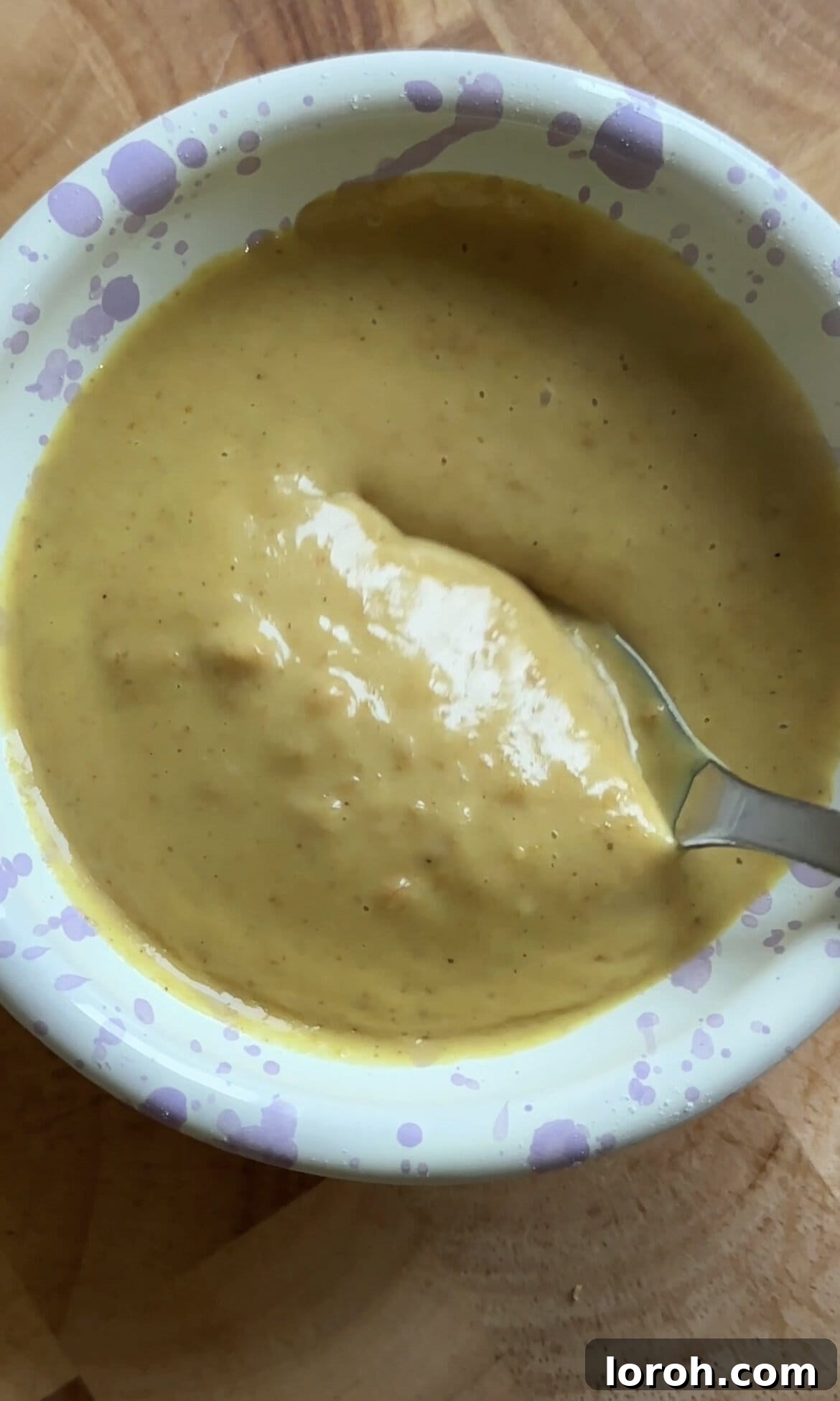 Close-up of the perfectly thickened chicken satay sauce